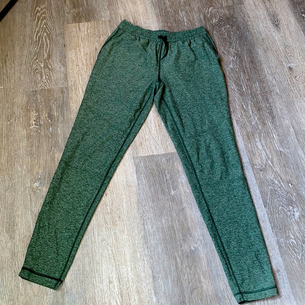 Outdoor Voices pants size S color green